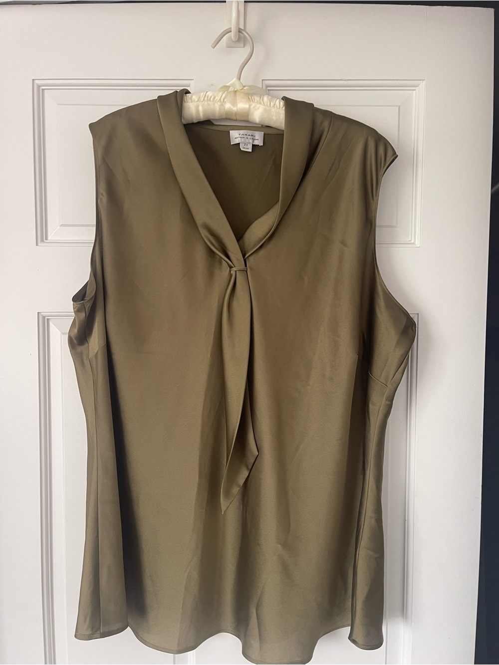 Sleeveless Tie-Neck Top - Olive Green